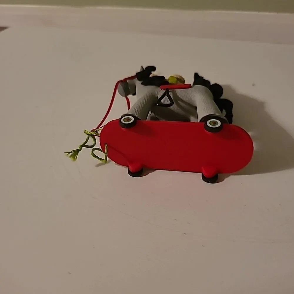 2011 Hallmark Keepsake Ornament
